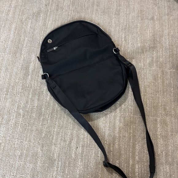 Lululemon All Night Festival Bag 5L Black / Silver - Picture 4 of 4